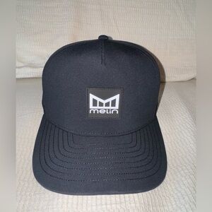 Men’s Melin Odyssey Stacked Hydro Snapback Hat Size Classic Black Adjustable